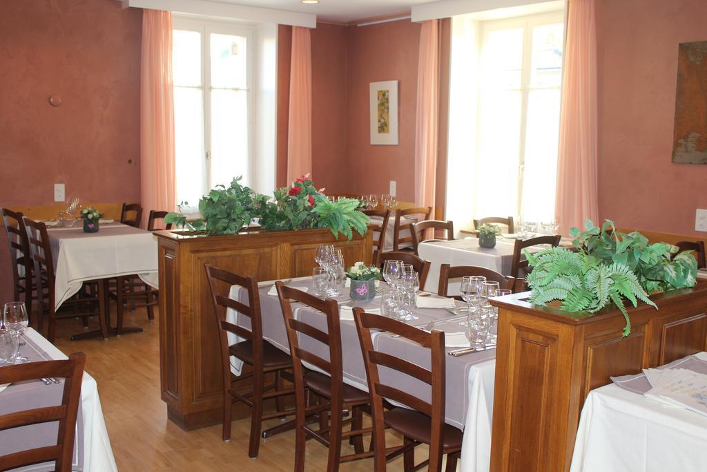 Hotel De La Gare Yvonand Экстерьер фото